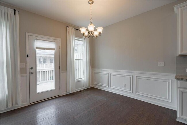 Building Photo - 416 Montclair Ct