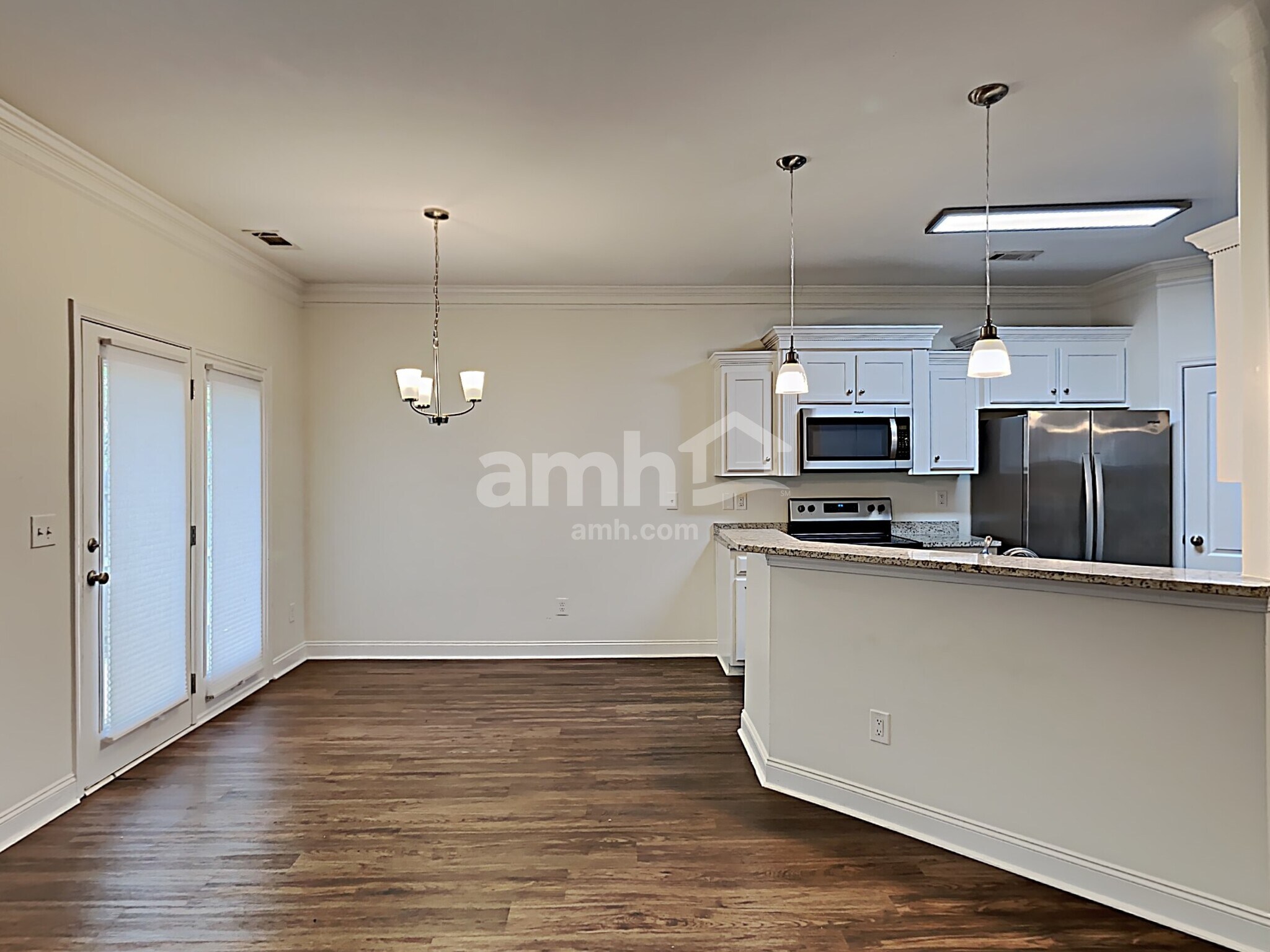 Building Photo - 2080 Lily Valley Dr
