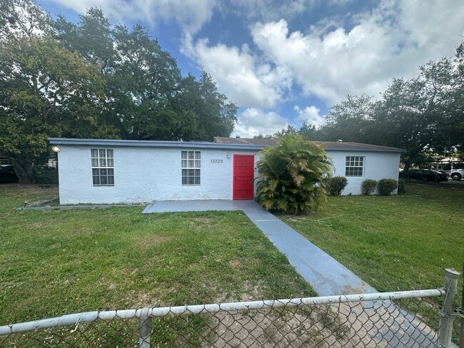 Building Photo - 13325 NW 17th Ave