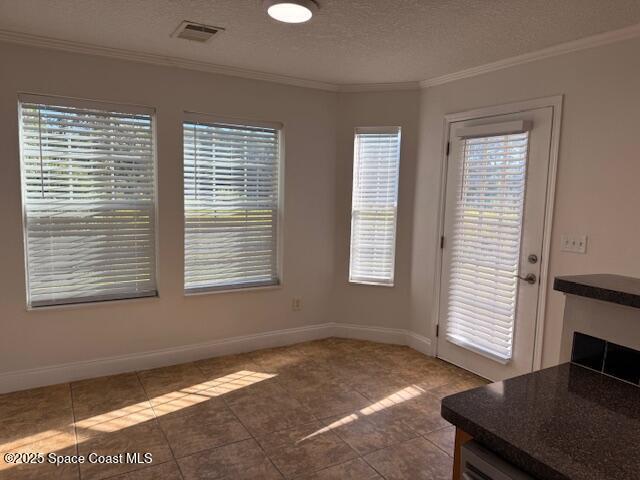 Building Photo - 2613 Quentin Ave SE