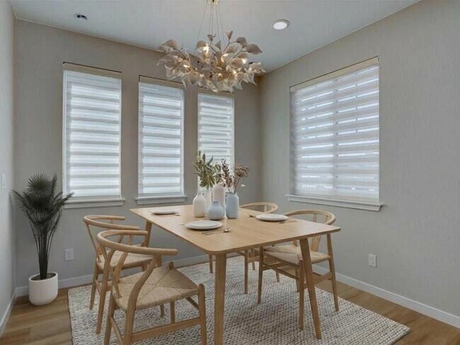 Building Photo - 8800 Hugo Dr