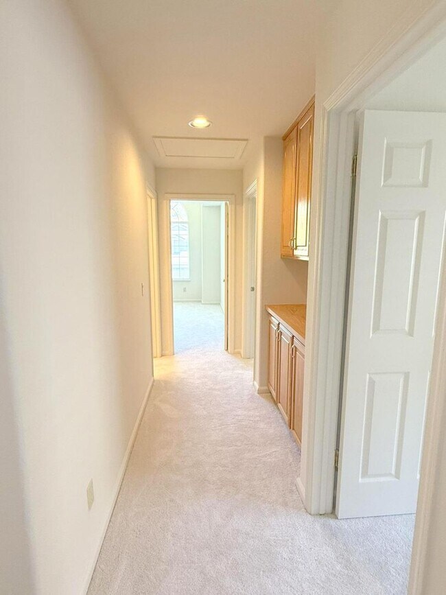 Building Photo - Terrific Danville Location Near Schools ! ...