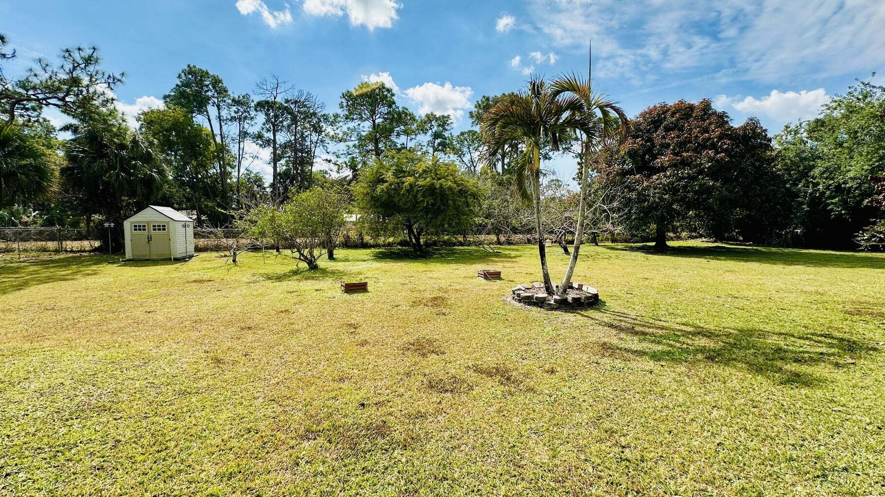 Building Photo - 11952 60th St N