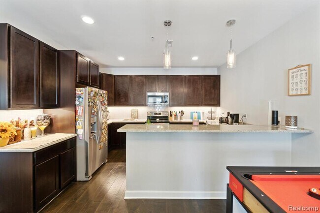 Building Photo - 5662 Arbor Chase Dr