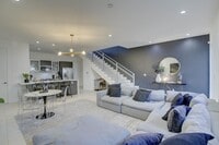 Building Photo - 1045 NE 18th Ave