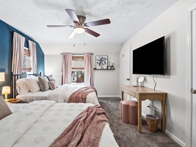 Building Photo - 3746 Northwood Rd