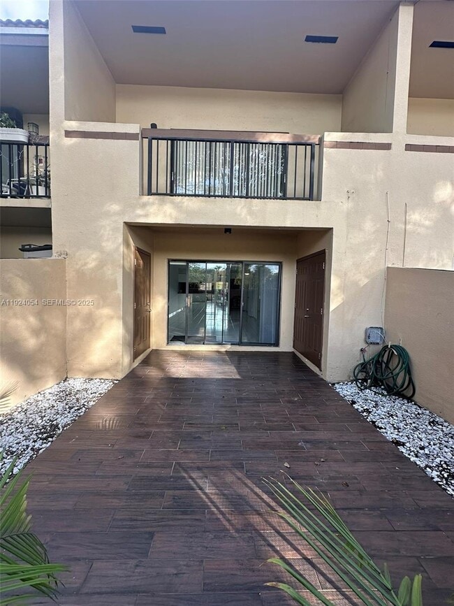 Building Photo - 6346 SW 136th Ct