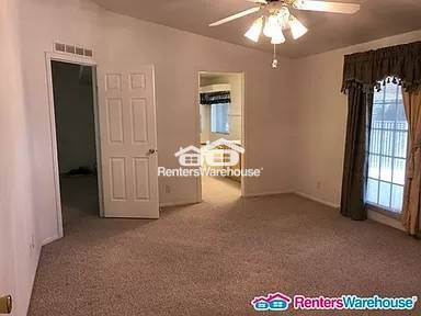 Building Photo - 29319 N 203rd Ave