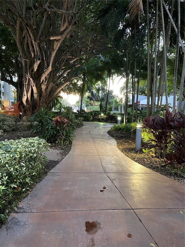 Building Photo - 700 NE 63rd St