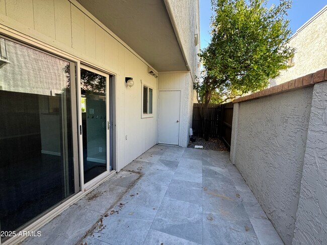 Building Photo - 4860 N 73rd St