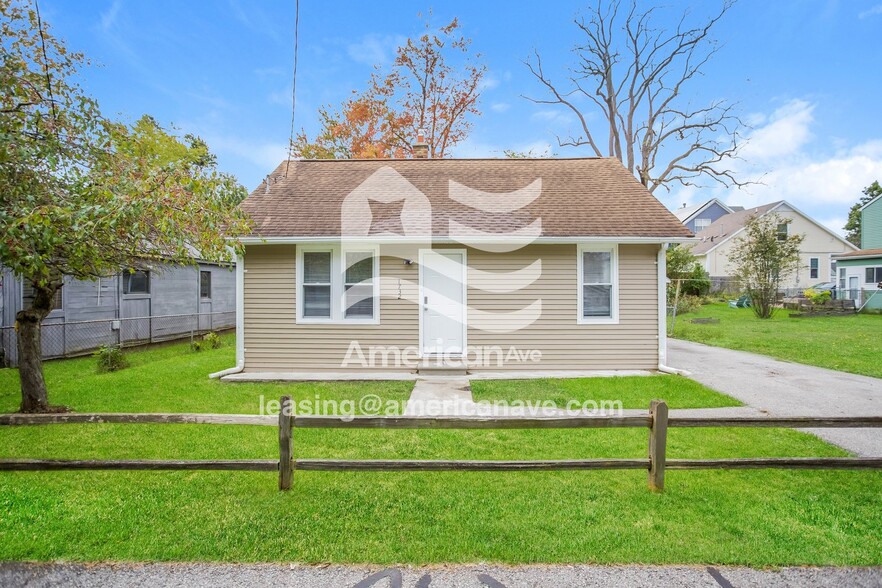 Primary Photo - 1732 Sylvan Glen