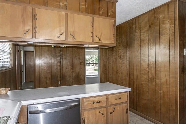 Building Photo - 3655 W Allens Bridge Rd