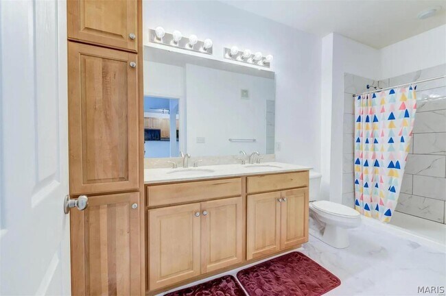 Building Photo - 1270 Strassner Dr