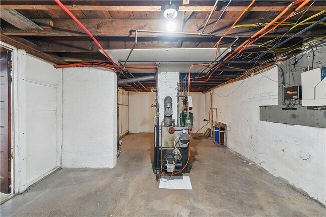 Building Photo - 63 N Broadway