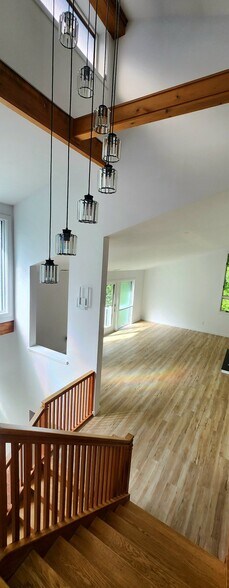 Building Photo - 41 Breeds Hill Pl