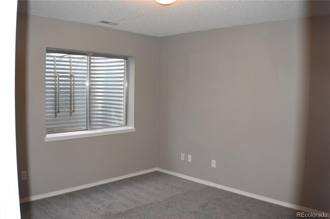 Building Photo - 952 Dancing Horse Dr