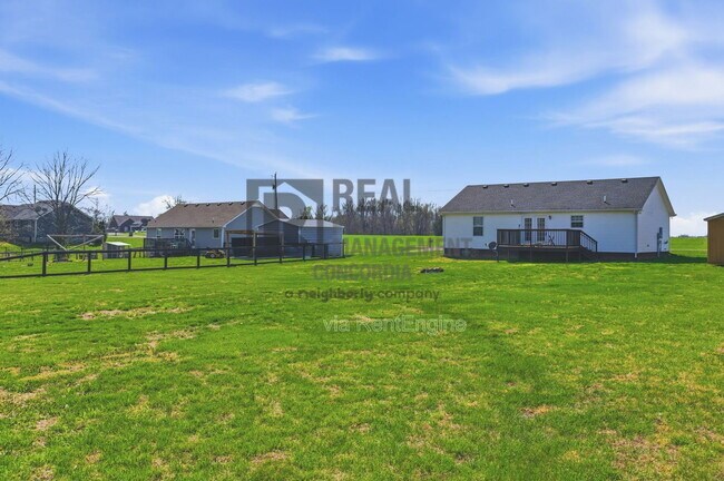 Building Photo - 312 Meadows Rd