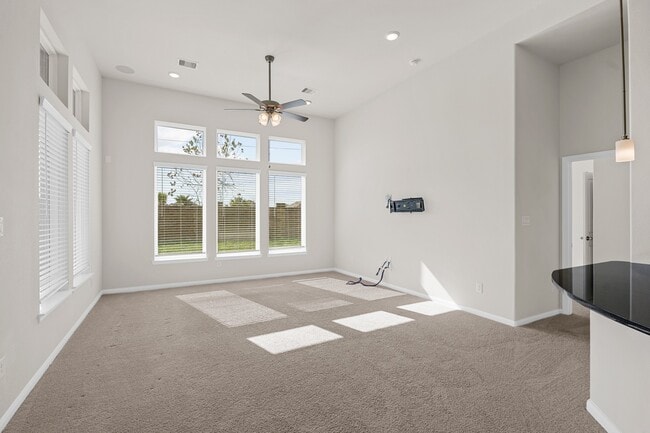 Building Photo - 13105 Oleander Bay Ln