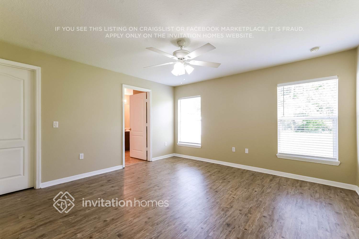 Building Photo - 3144 Dasha Palm Dr