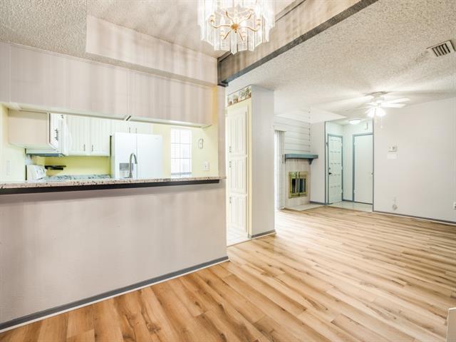Building Photo - 333 Melrose Dr