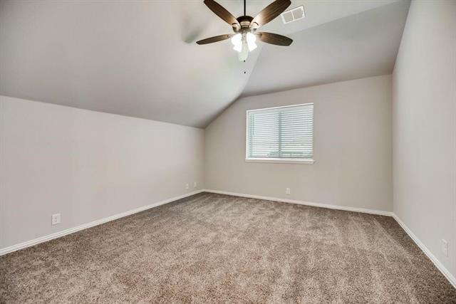 Building Photo - 1401 Thrasher Dr