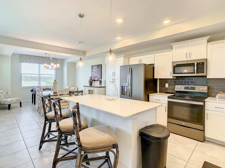 Building Photo - 4731 Clock Tower Dr