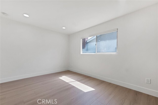 Building Photo - 9425 McLennan Ave.