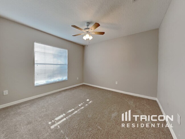 Building Photo - 16668 Myrtle Sand Dr