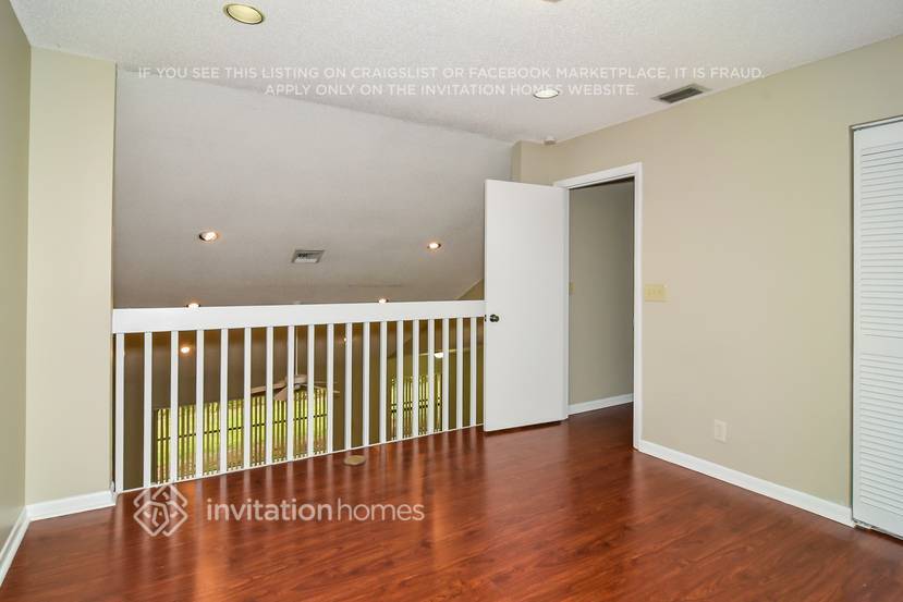 Building Photo - 5215 NW 51st Ct