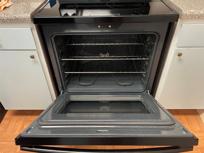 Building Photo - 7950 N Stadium Dr