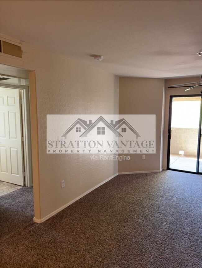 Building Photo - 1287 N Alma School Rd