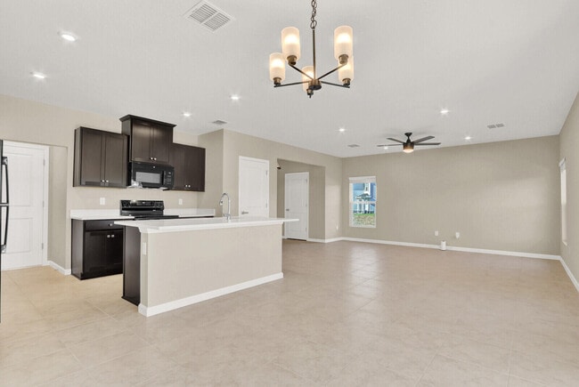 Building Photo - 15693 SW Twilight St