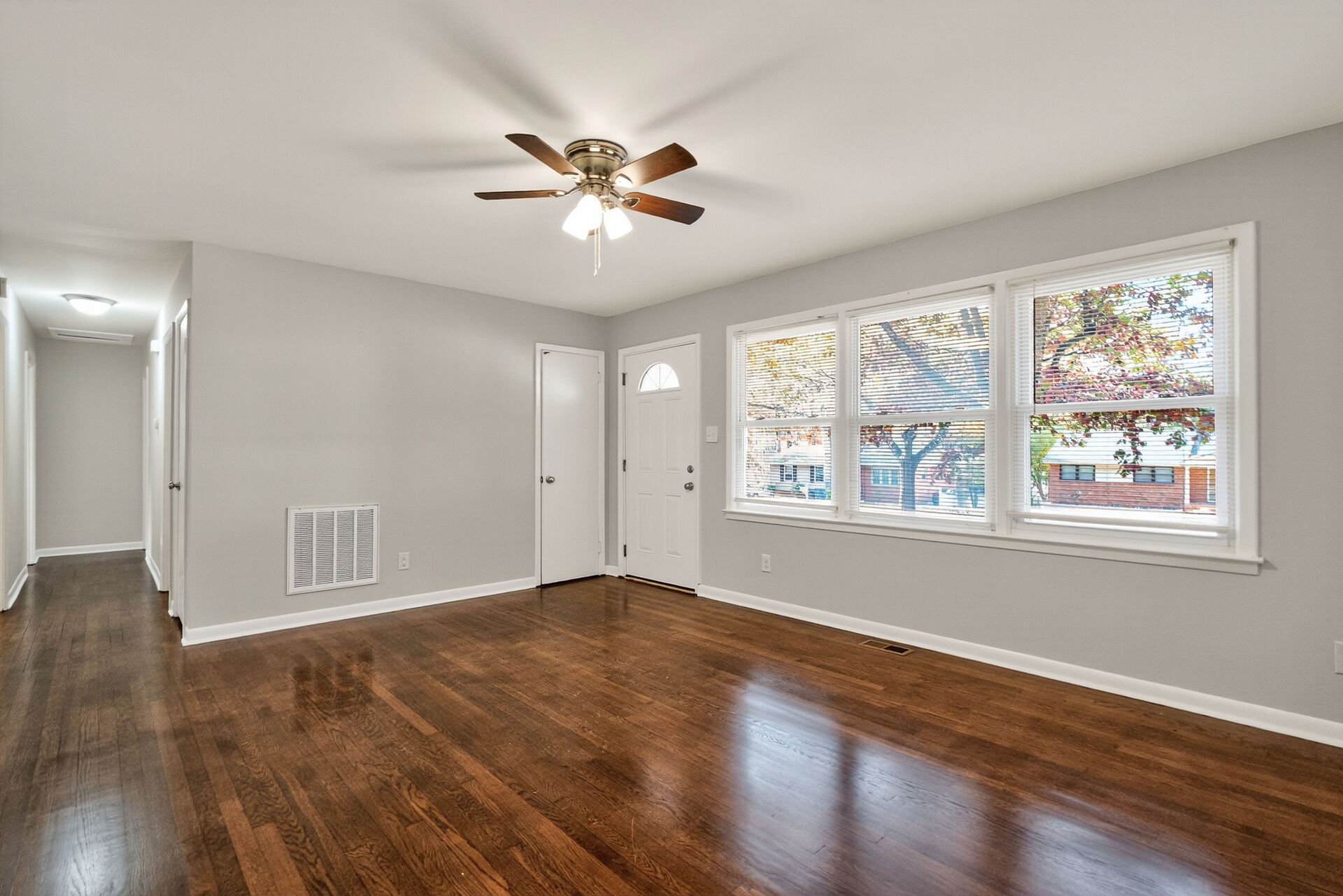 Building Photo - 517 Cooper Rd