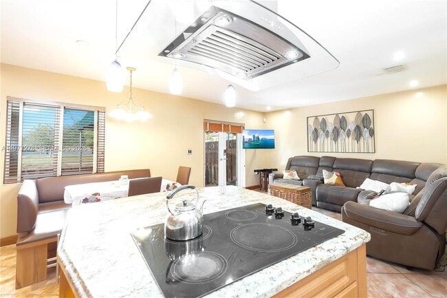 Building Photo - 17360 NW 69th Ct