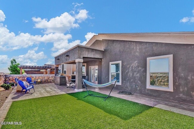 Building Photo - 5457 Pedro Lucero Dr