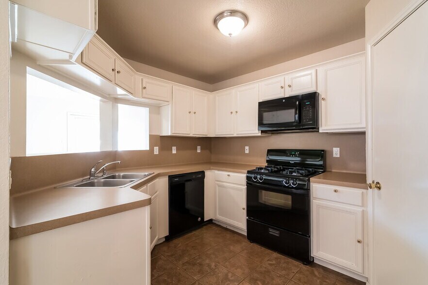 Building Photo - 12303 Westlock Dr