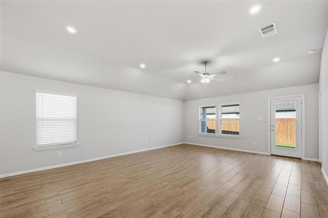 Building Photo - 501 Big Bnd Pkwy