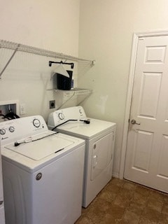Building Photo - 515 Haywood Ln