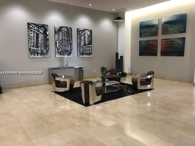 Building Photo - 1 Glen Royal Pkwy