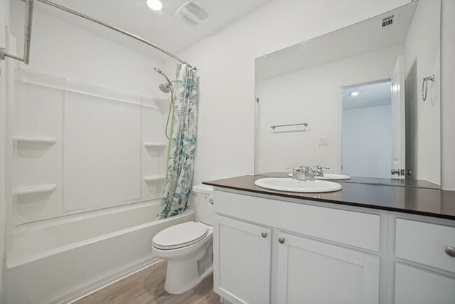 Building Photo - 7631 Parish Pl