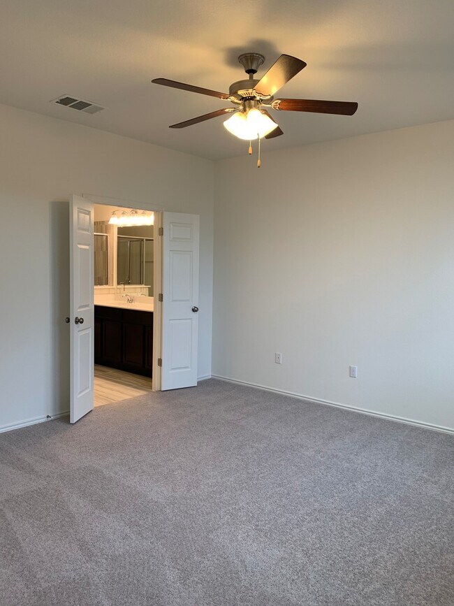 Building Photo - Home in The Village at Wells Branch