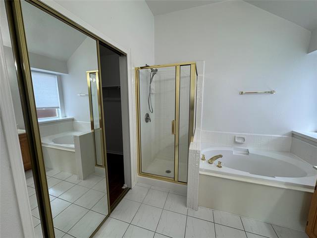 Building Photo - 1705 Bennington Dr