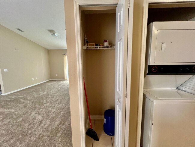 Building Photo - Gated Comfort Condo, Poolside Vibes: Your Next Home Awaits at Merrill Pines