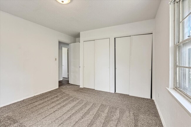 Building Photo - 2412 N Key Blvd
