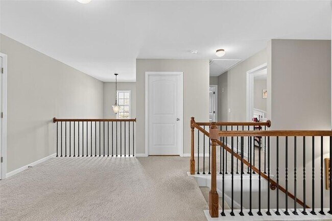 Building Photo - 267 Collingsworth Trace NE