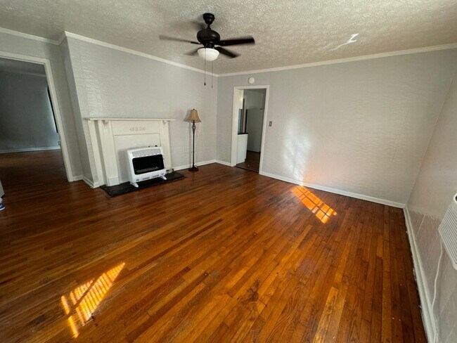 Building Photo - 2 Bedrooms, 1 Bathroom - Home in North Rome! **Move-In Special**