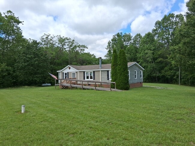 Primary Photo - 6270 Powcan Rd