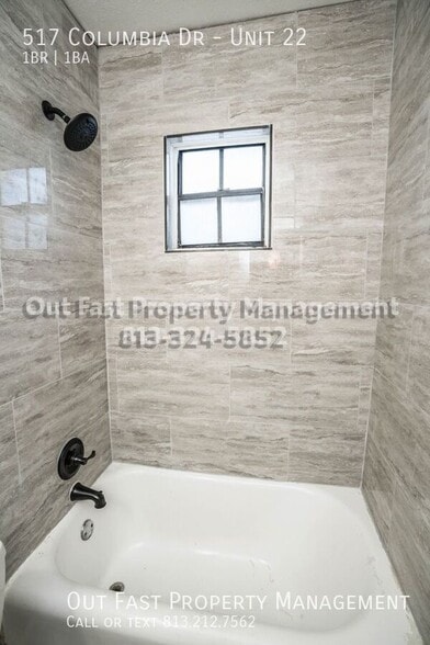 Building Photo - 517 Columbia Dr