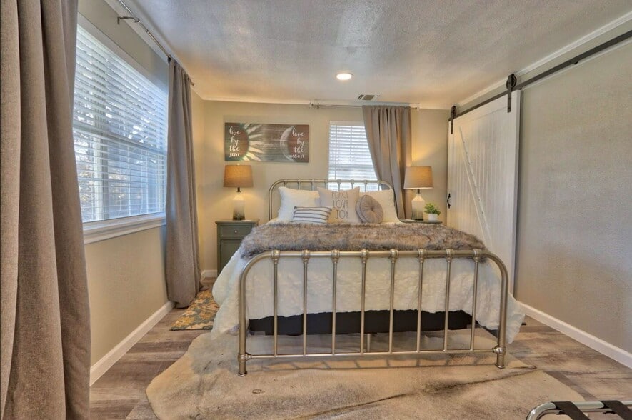 Bedroom 3 (unfurnished) - 603 N Avenue N