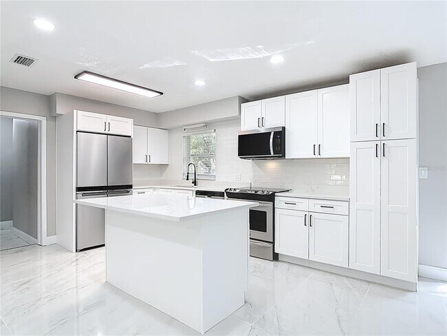 Building Photo - 31440 Prestwick Ave